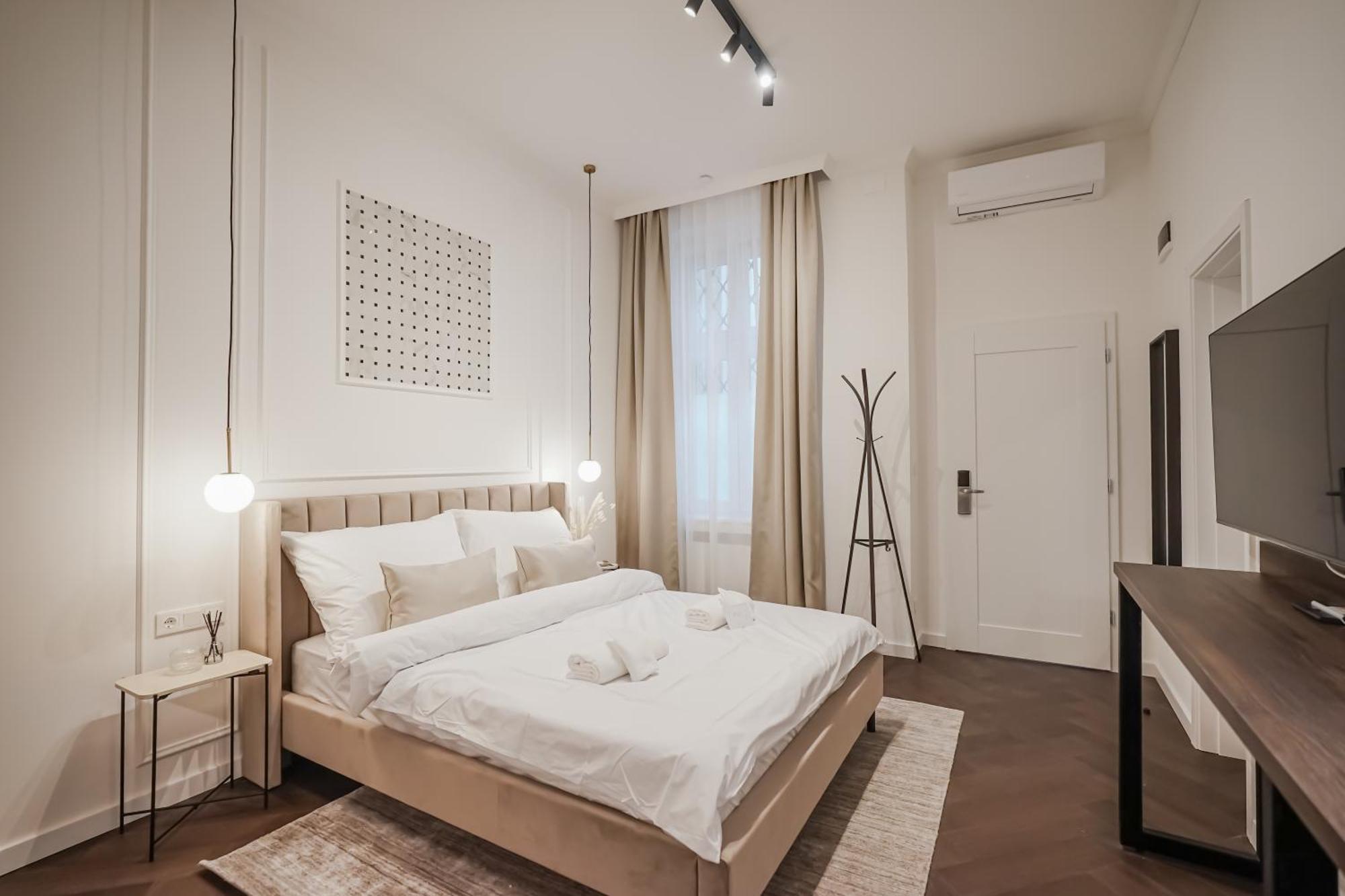Appartement A5 - Boutique Apartments, Location By Bqa